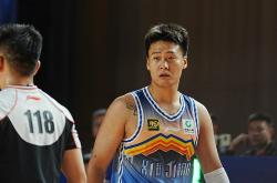 上海久事发布备战花絮，关键时刻完成体检，CBA常规赛任务艰巨，球队文化再被提及(上海久事2425第11轮最新消息)-多宝网站