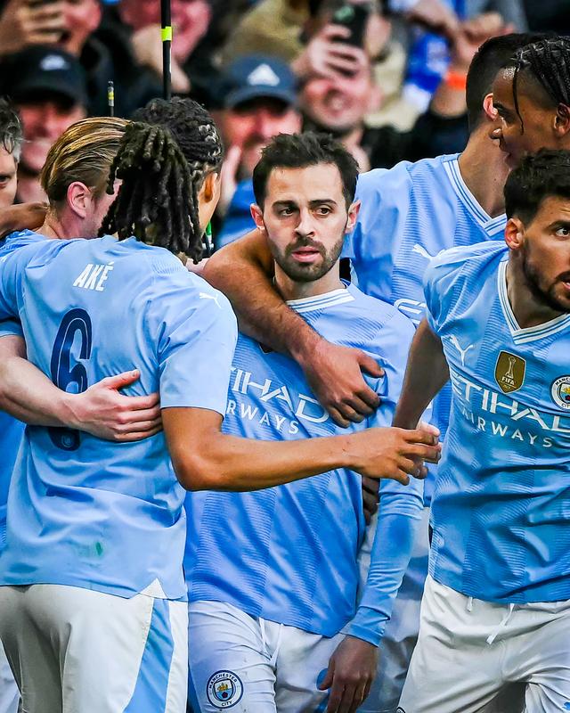 曼城发布备战花絮,清晨复出首秀,足总杯任务艰巨,阵容厚度经受考验(曼城英超足总杯) 曼城发布备战花絮,清晨复出首秀,足总杯任务艰巨,阵容厚度经受考验(曼城英超足总杯)