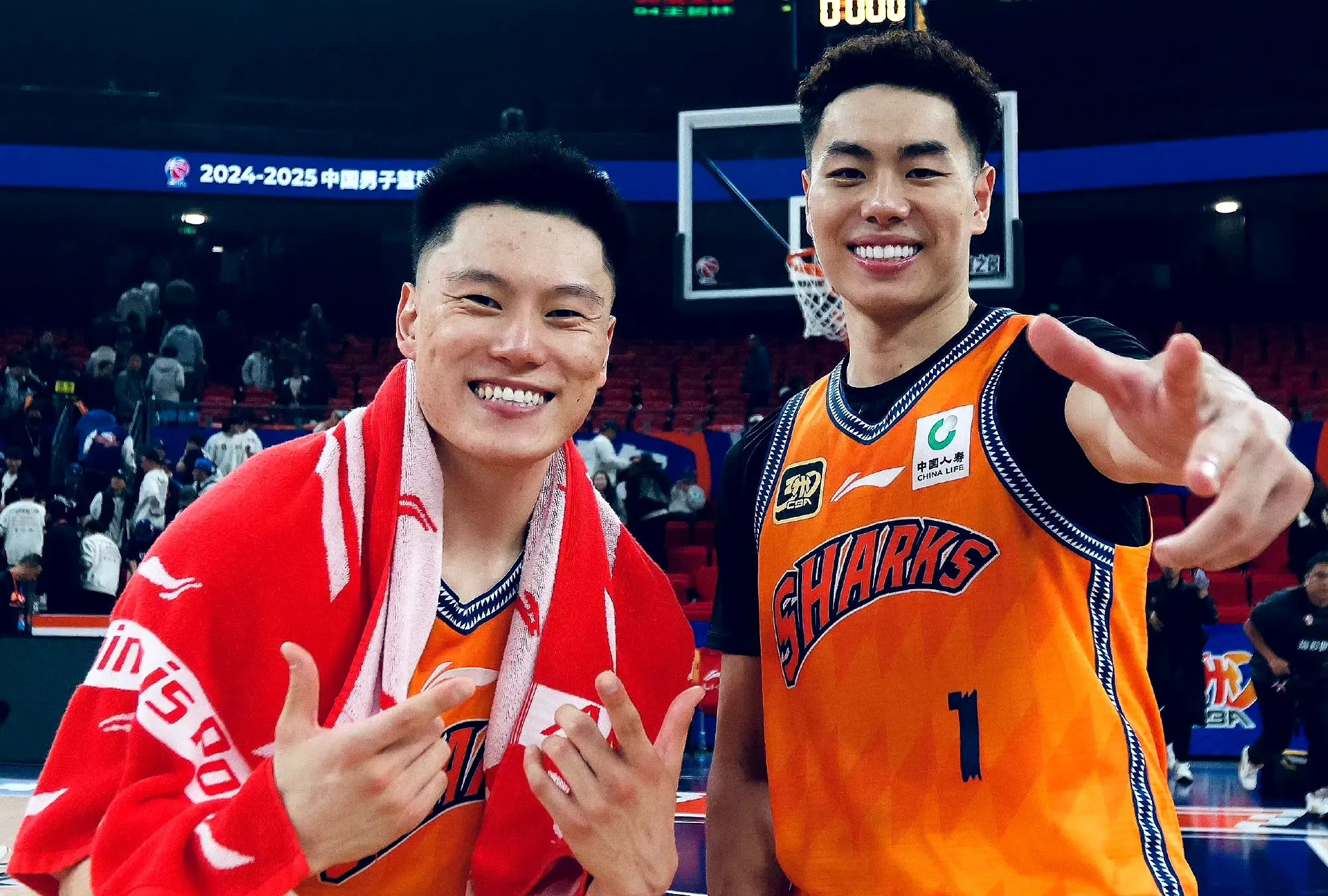 上海久事发布备战花絮，关键时刻完成体检，CBA常规赛任务艰巨，球队文化再被提及(上海久事2425第11轮最新消息)