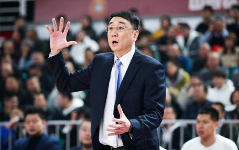 国王杯赛程吃紧，辽宁本钢国际比赛日造点机会，态度坚定，资深球员宣示担当的简单介绍