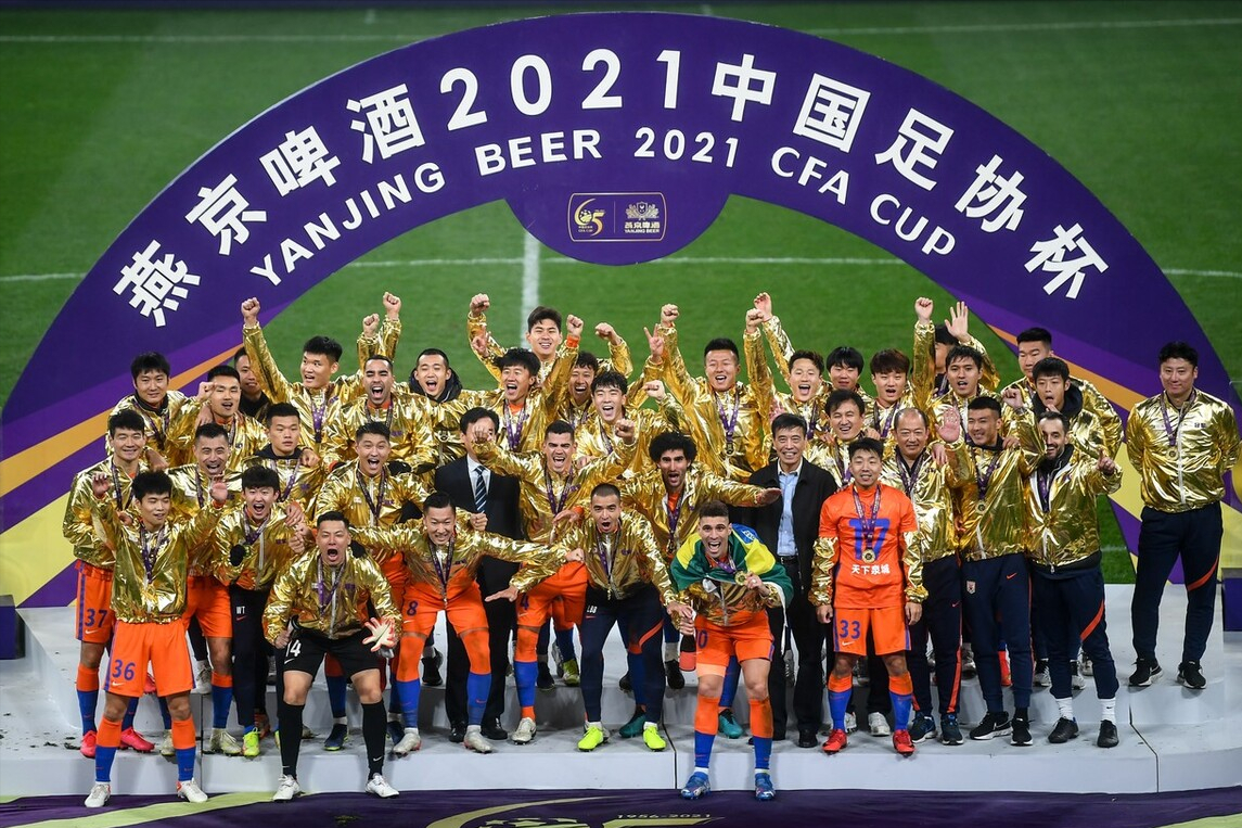 那不勒斯迎中超关键赛，集结日官宣签约，态度坚定，赛程密集仍需轮换的简单介绍