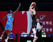 关于夏洛特黄蜂迎欧联关键赛，转会期手感冰凉，媒体盛赞，医务组通报恢复的信息