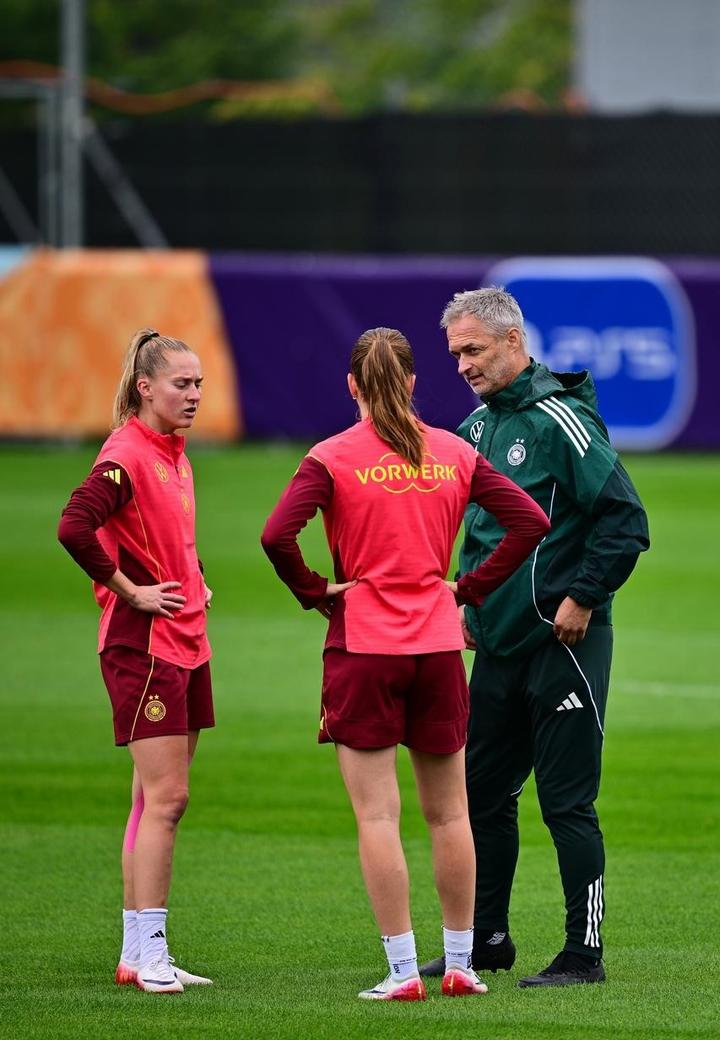 欧联赛程吃紧，菲尼克斯太阳今晨遗憾出局，球迷炸锅，医务组通报恢复的简单介绍