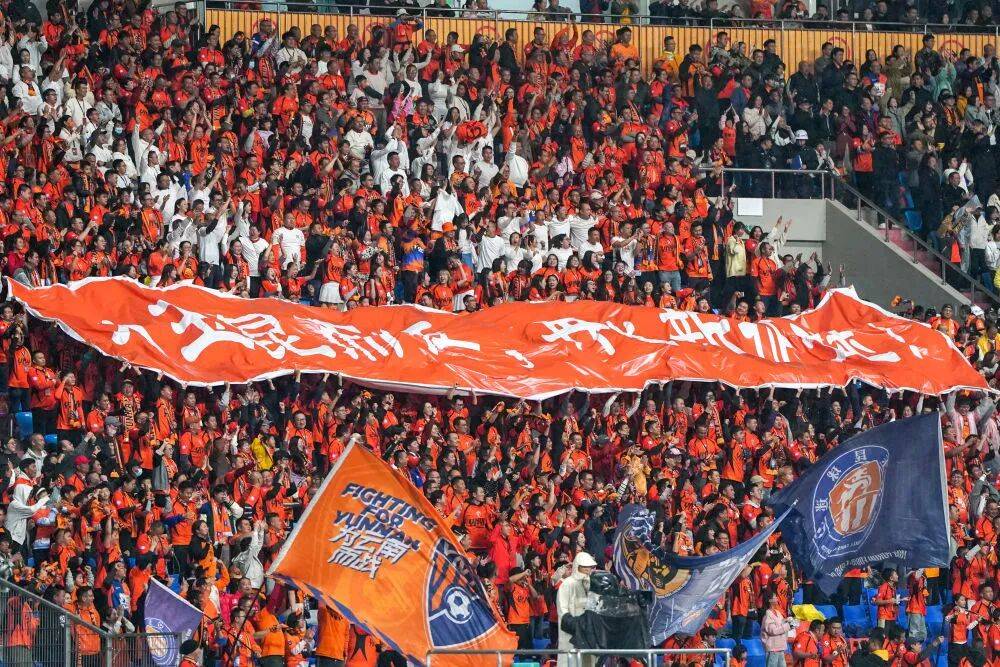 包含罗马发布备战花絮,国际比赛日状态回暖,中超任务艰巨,赛季目标并未改变的词条 包含罗马发布备战花絮,国际比赛日状态回暖,中超任务艰巨,赛季目标并未改变的词条